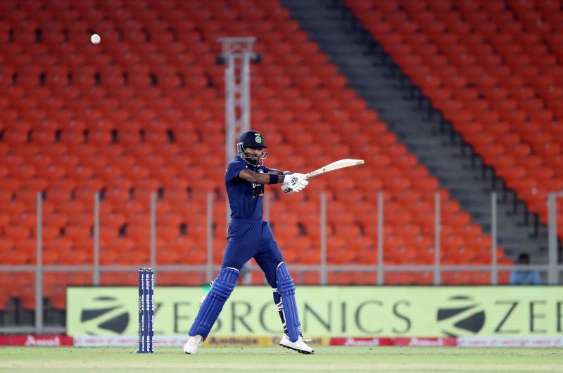 Hardik Pandya scored a blazing unbeaten 39 in the final T20I against England