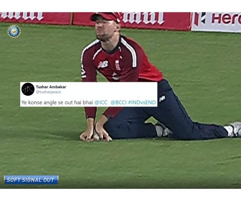 Twitterati slams controversial decision by on-field umpire