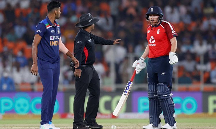 Jonny Bairstow(right) played a confident cameo to take his side over the line in the first T20I.