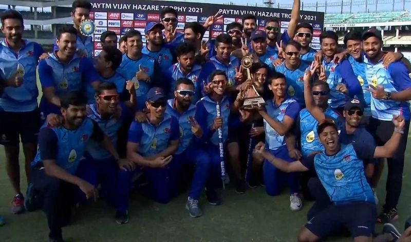 Sarfaraz Khan and his Mumbai teammates celebrate their 2021 Vijay Hazare Trophy triumph.