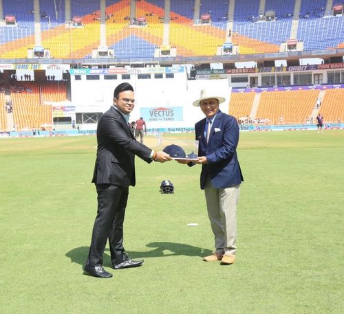 Sunil Gavaskar being felicitated by BCCI (Image courtesy: Jay Shah's Twitter)