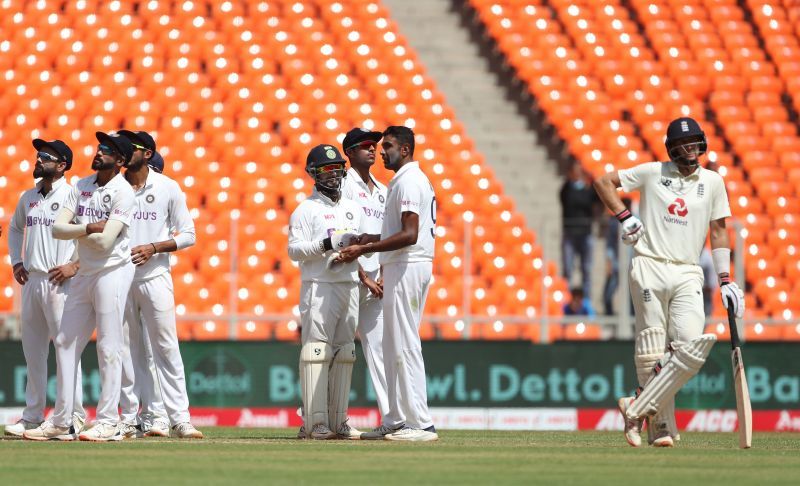 India v England - 4th Test: Day Three