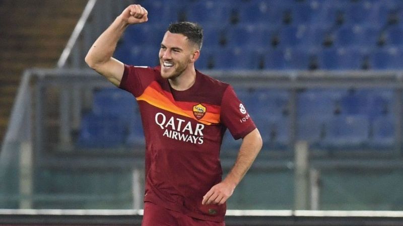 Jordan Veretout joined Michel Platini as midfielders with ten league goals for AS Roma in a season.