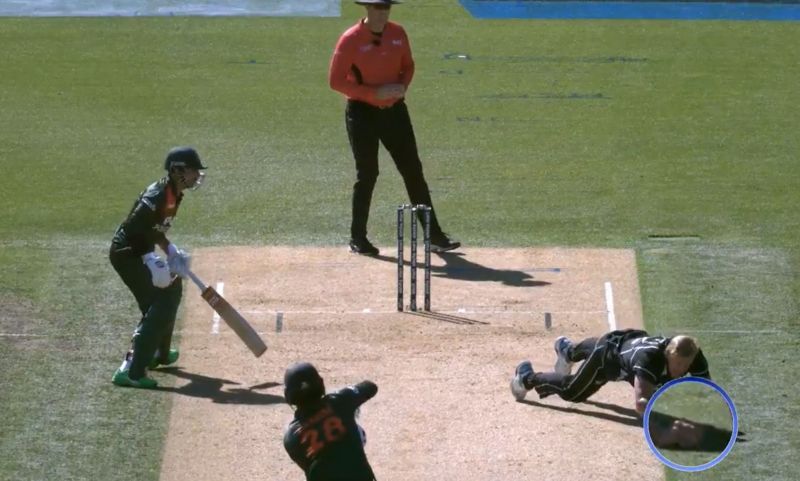 Kyle Jamieson claimed the catch, but the third umpire ruled it not out. Pic: Spark Sport