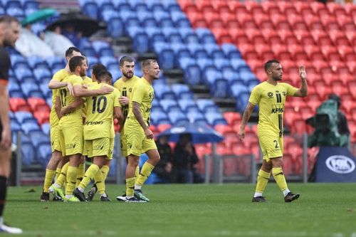 Wellington Phoenix face Melbourne Victory on Wednesday