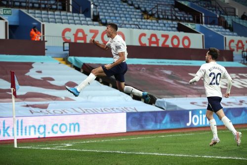 Manchester City came from behind to beat Aston Villa 2-1 on Wednesday night