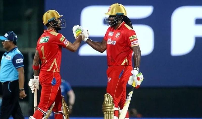KL Rahul and Chris Gayle forged an unbeaten 79-run stand to take PBKS home [Credits: IPL]