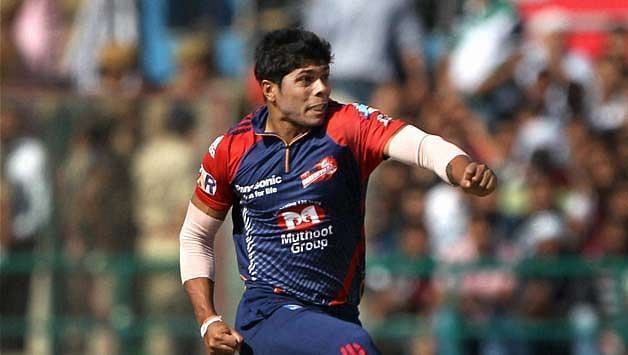 Umesh Yadav was unable to stem the flow of runs against RCB in IPL 2013