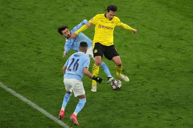 Manchester City defeated Dortmund 2-1.