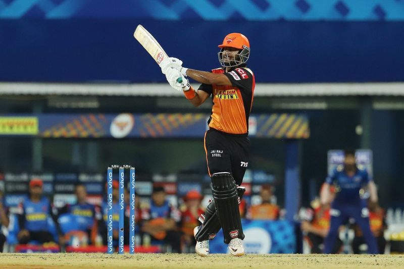 Virat Singh in action during IPL 2021 (Image courtesy: IPLT20.com)