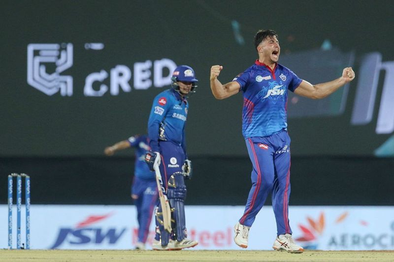 Marcus Stoinis rewarded his skipper's faith with an early wicket.