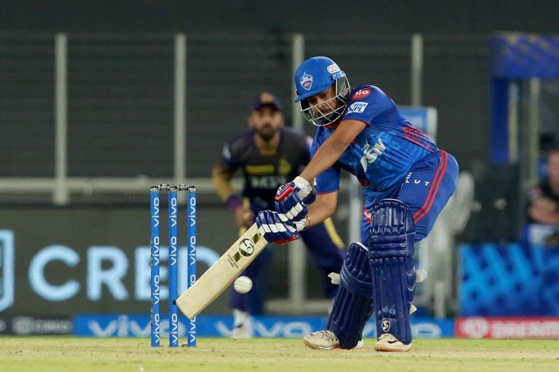 Prithvi Shaw smashed six fours in the first over of the Delhi Capitals innings [P/C:iplt20.com]