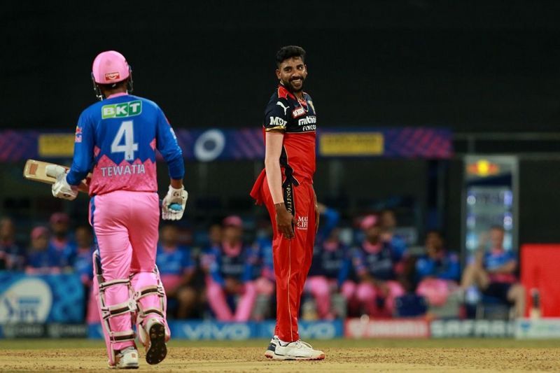 Mohammed Siraj picked up three wickets, including that of the in-form Rahul Tewatia.