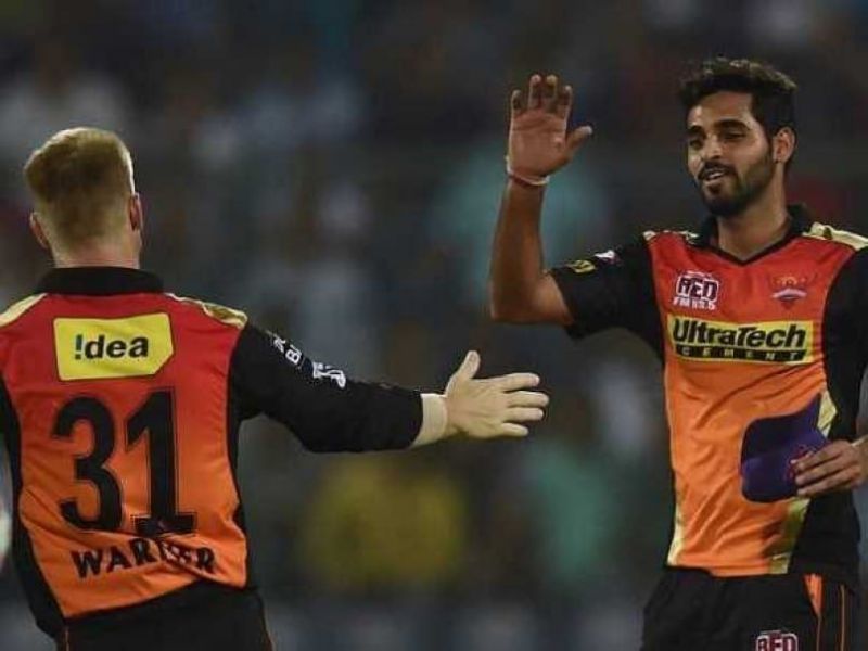 David Warner and Bhuvneshwar Kumar - the two stars in SRH's title win in 2016 (Photo: AFP)