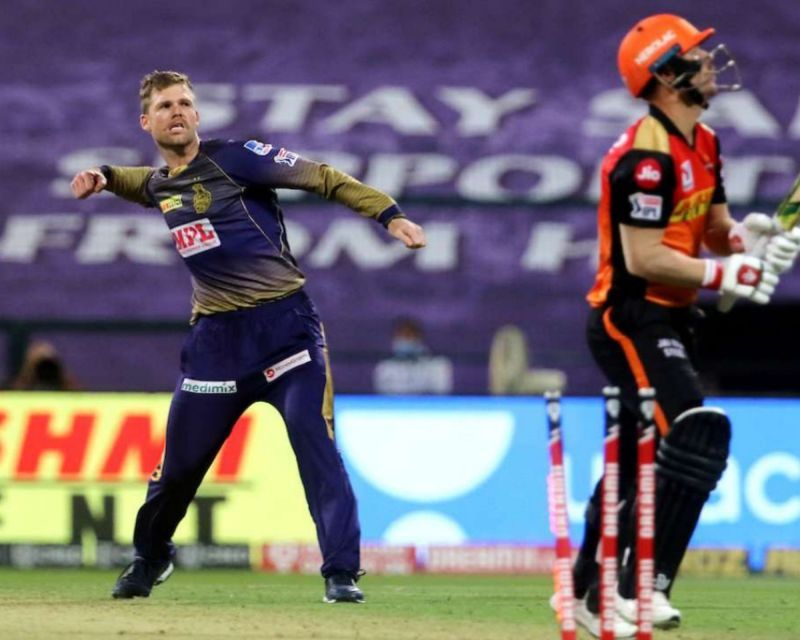 Lockie Ferguson celebrates after dismissing David Warner in the Super Over