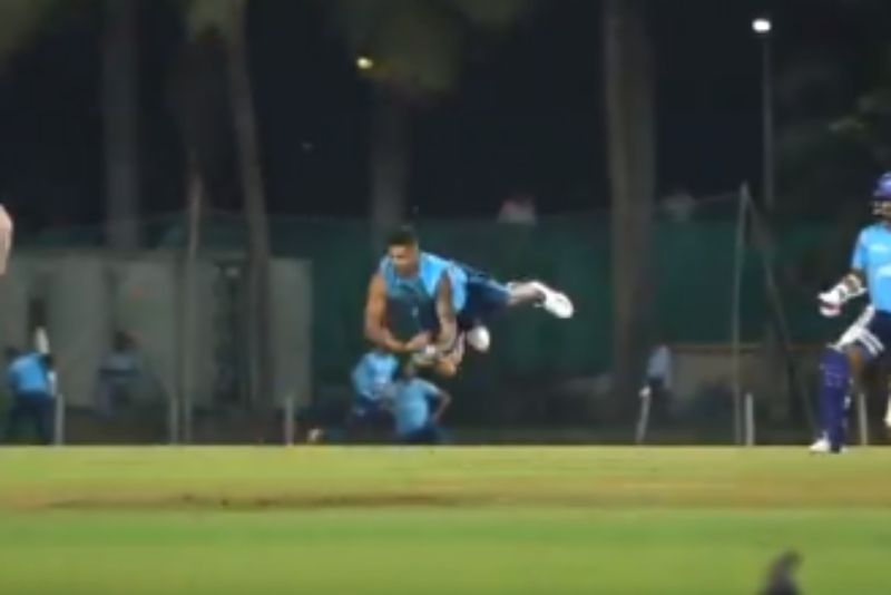 Umesh Yadav taking a leaping catch during practice. Pic: Delhi Capitals