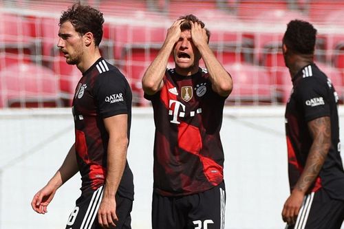 Bayern Munich's champagne was left on the ice