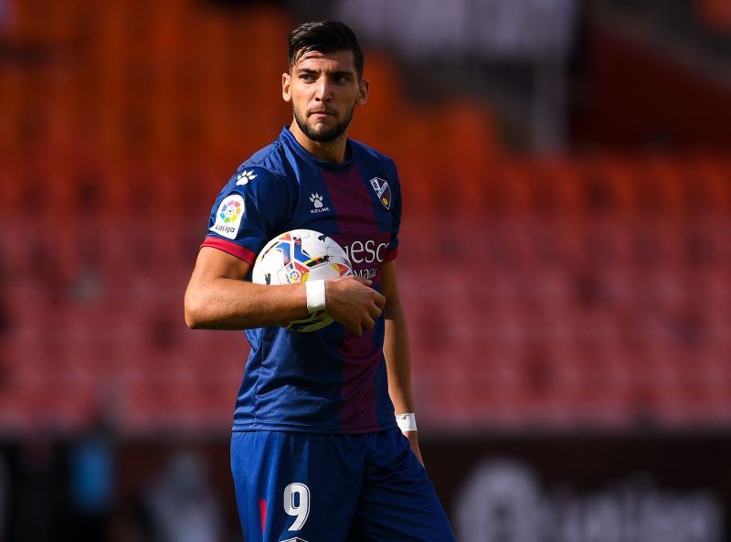 Rafa Mir is in goalscoring form for Huesca