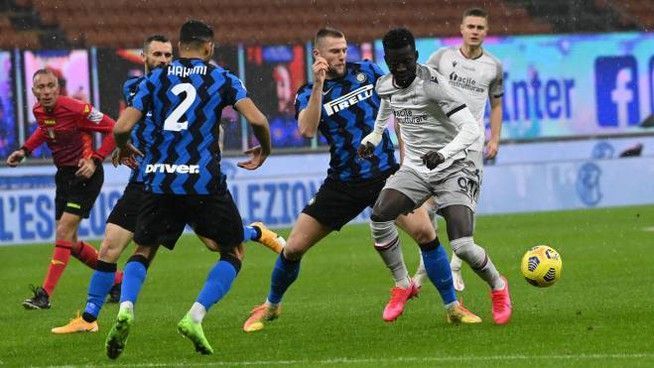 Inter Milan being their final push for the Serie A crown away to Bologna!