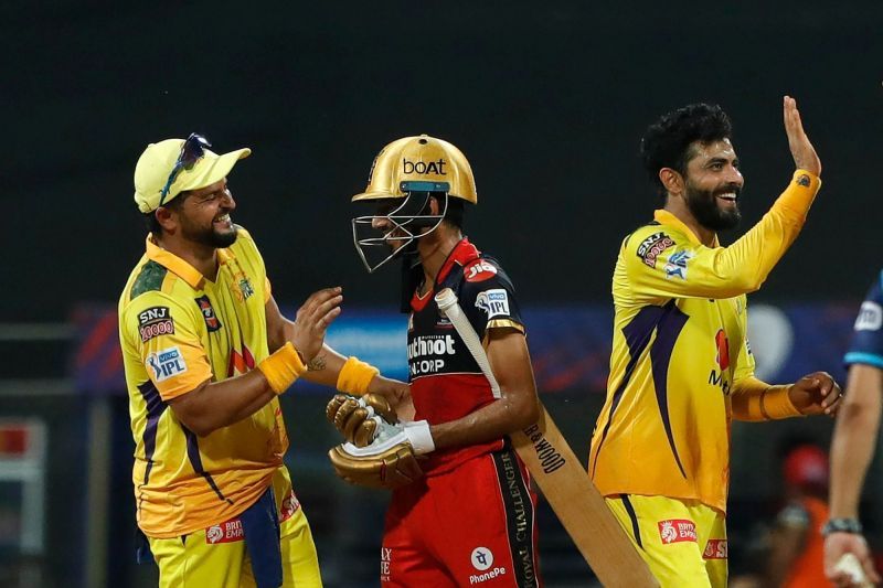 Suresh Raina and Ravindra Jadeja celebrate CSK&#039;s win against RCB (Image Courtesy: IPLT20.com)