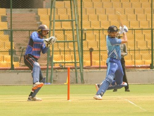 Aniruddha Joshi during the Vijay Hazare Trophy 2021.