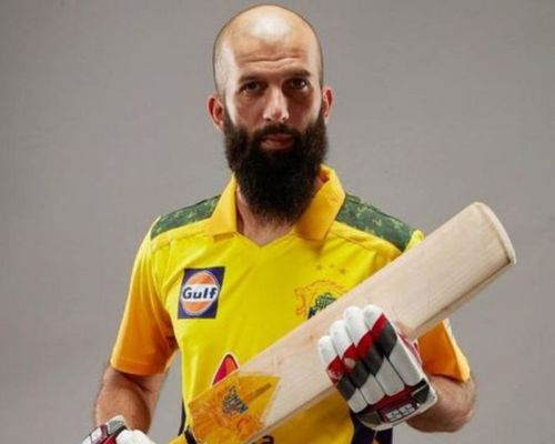 Moeen Ali in CSK's yellow. (PC: Twitter)