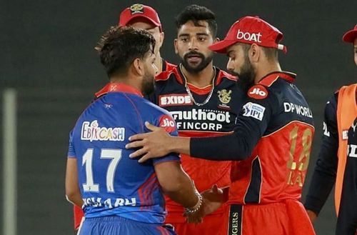 Rishabh Pant and Virat Kohli shaking hands at the end of the game