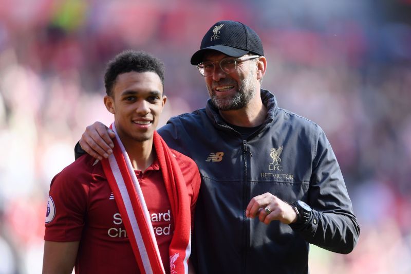 Liverpool&#039;s Trent Alexander-Arnold (L) and Jurgen Klopp