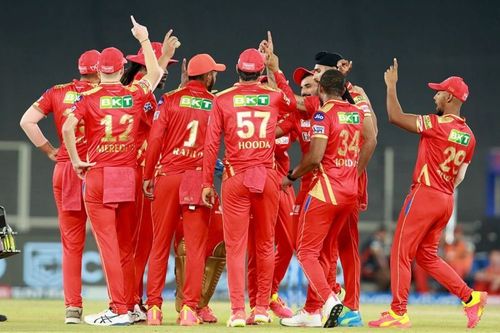 PBKS players celebrate a wicket. Pic: IPLT20.COM