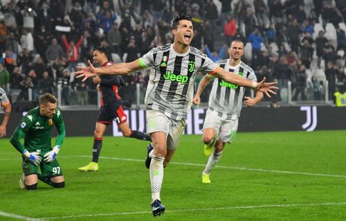 Juventus v Genoa CFC - Serie A