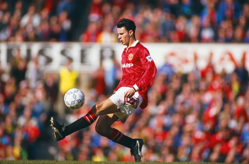 Ryan Giggs of Manchester United holds the record for most Premier League titles (13)