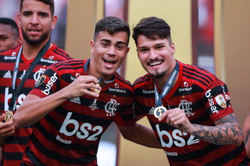 Reinier Jesus (L) during his Flamengo days