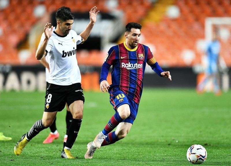 Valencia CF v FC Barcelona - La Liga Santander