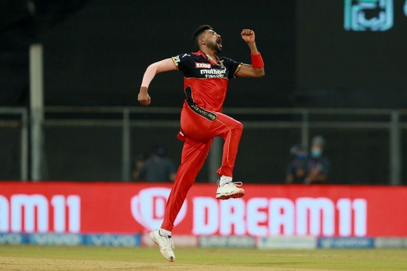 Mohammed Siraj conceded just one run in the 19th over of the KKR innings [P/C: iplt20.com]