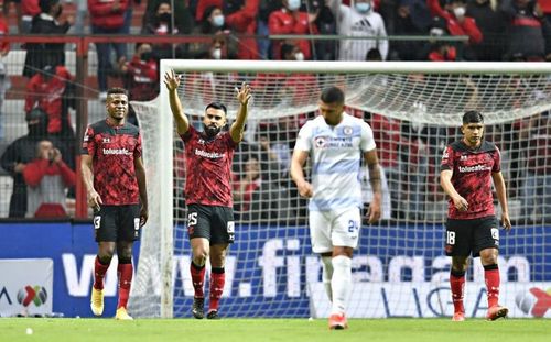 Toluca stunned Cruz Azul in the first-leg