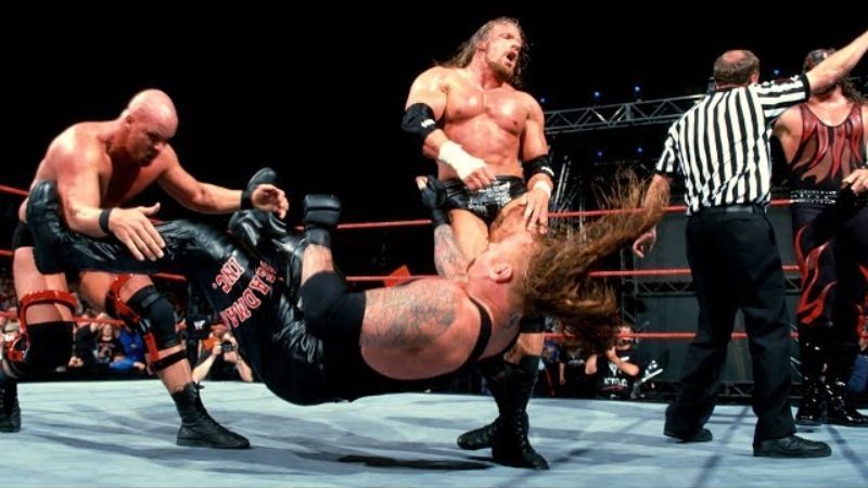 WWE Backlash 2001 का मेन इवेंट