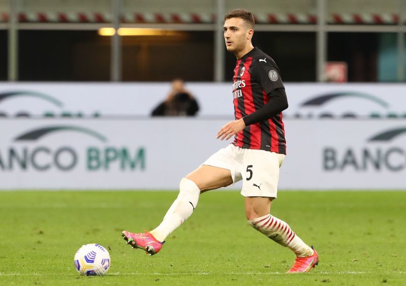 AC Milan v Benevento Calcio - Serie A