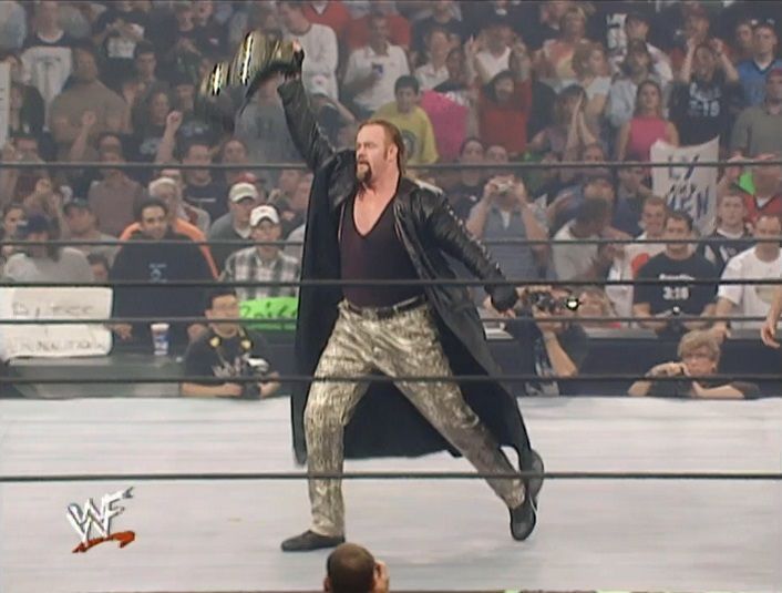 The Undertaker apparently borrowed The Godfather&#039;s pants at Survivor Series 2000