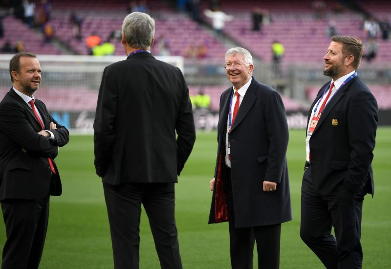 Sir Alex Ferguson (2R) with Manchester United CEO Ed Woodward