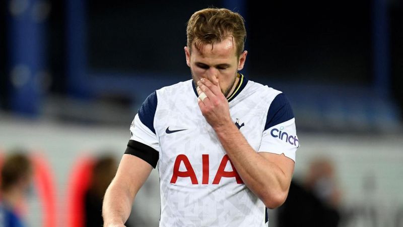 Can Kane get back on the scoresheet?