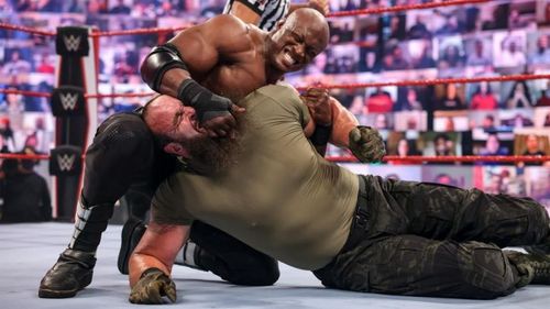 Bobby Lashley took on Braun Strowman in the RAW main event