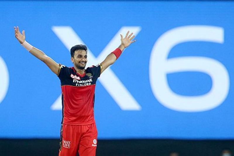 Harshal Patel scalped five wickets in the first encounter of IPL 2021 [P/C: iplt20.com]