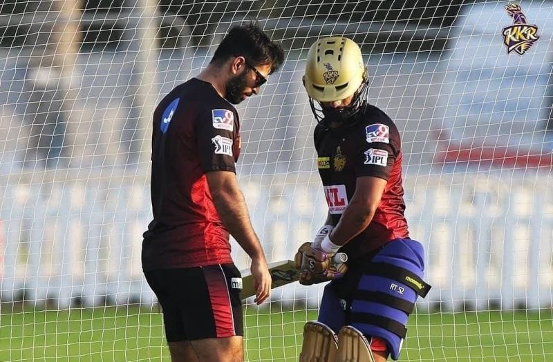 Rahul Tripathi (R) and KKR batting coach Abhishek Nayar (L) during a nets session [Credits: KKR]