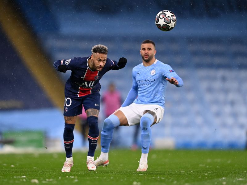 Neymar (L) had a poor game against Man City. (Photo by Laurence Griffiths/Getty Images)