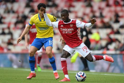 Arsenal overcame Brighton and Hove Albion 2-0