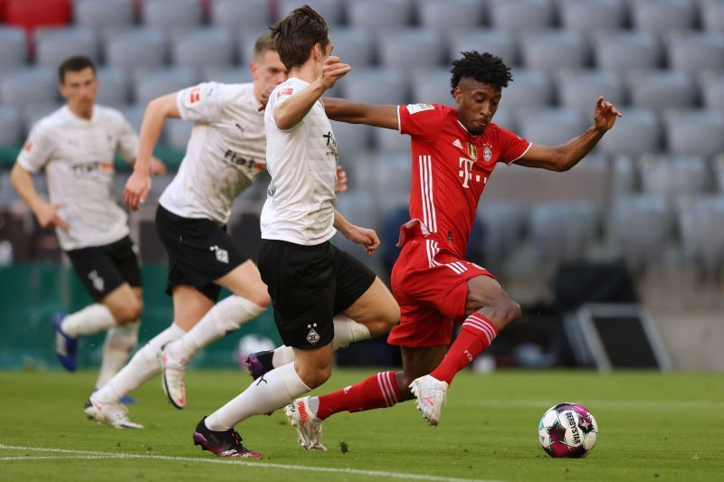 Bayern Munich winger Kingsley Coman. (R) (Photo by Alexander Hassenstein/Getty Images)