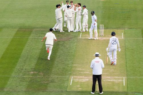 New Zealand v India - Second Test: Day 2