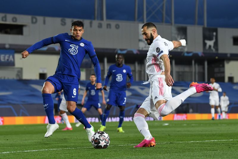 Real Madrid v Chelsea - UEFA Champions League Semi Final: Leg One