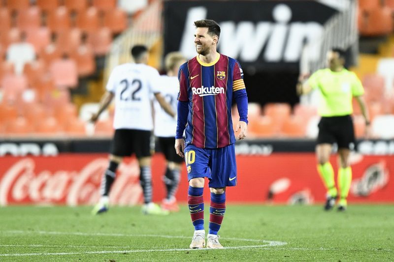 Valencia CF v FC Barcelona - La Liga Santander