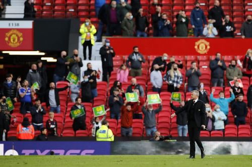 Manchester United v Fulham - Premier League